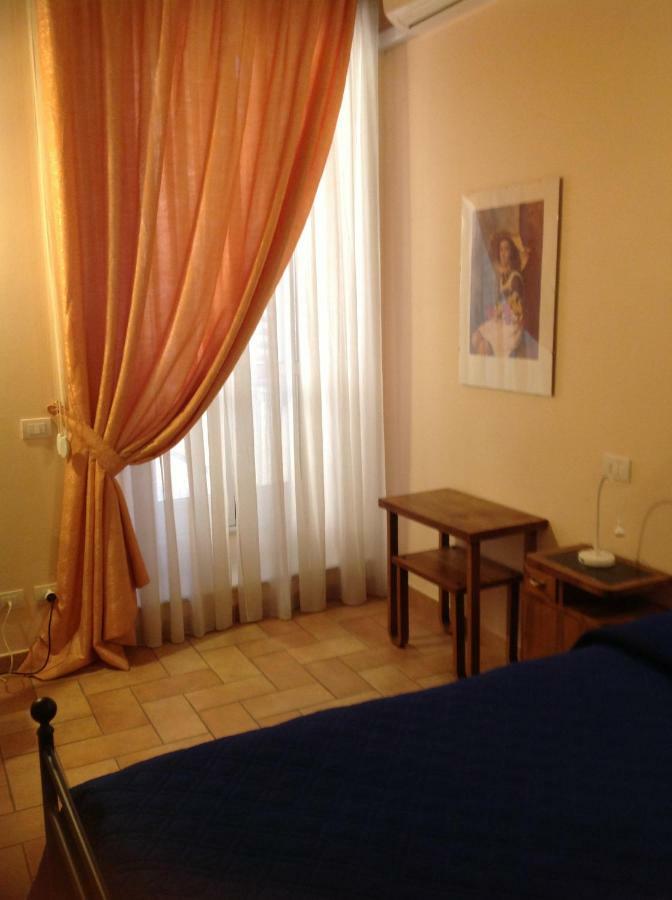 San Francesco Bedrooms Урбіно Екстер'єр фото